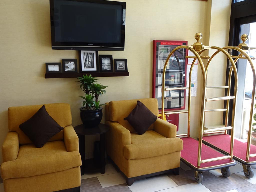 Sleep Inn Brooklyn Нью-Йорк Экстерьер фото